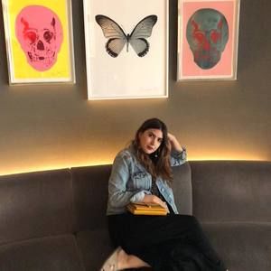Meet your Posher, Valeria